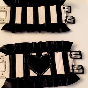 Soft leather wrist cuff set retro stripes 😈 💜 Beetlejuice